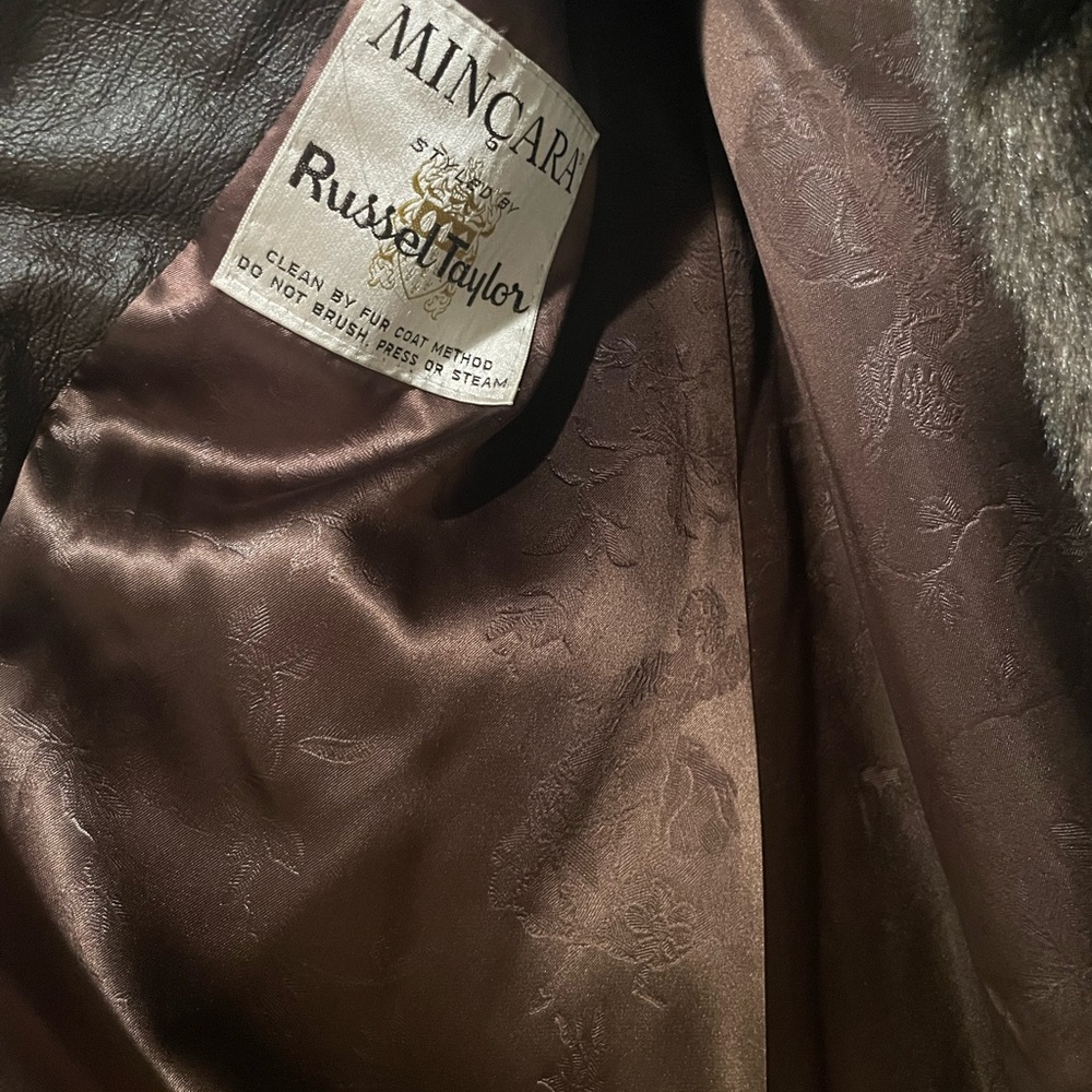 Mincara Russell Taylor Fur Faux Coat Brown women's Silk Lined ‎ sz L - Picture 8 of 8